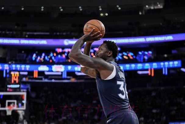 字母哥25分8板5助 雄鹿106-139不敌森林狼 兰德尔29分